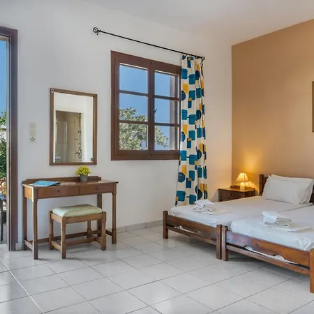 Frantzis 3 Nisyros *